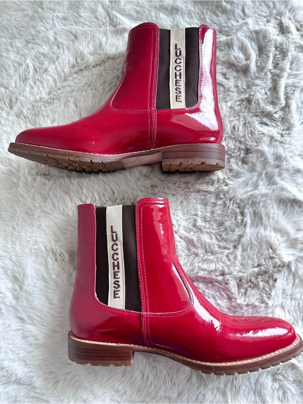 Lucchese All-Weather Ladies Garden Boot Red patent leather size 9 M like NEW